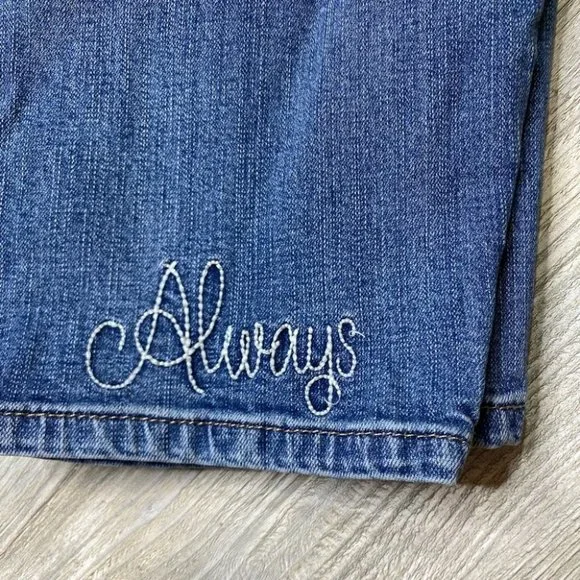 Torrid Girlfriend Stretch Skinny Jeans - Picture 5 of 14